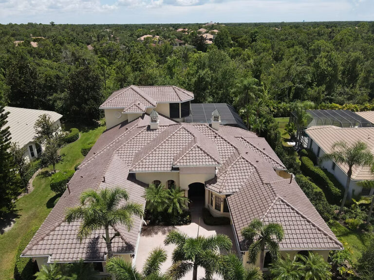 d4b99f_8dab65296b4743b386d20ed15072928d~mv2